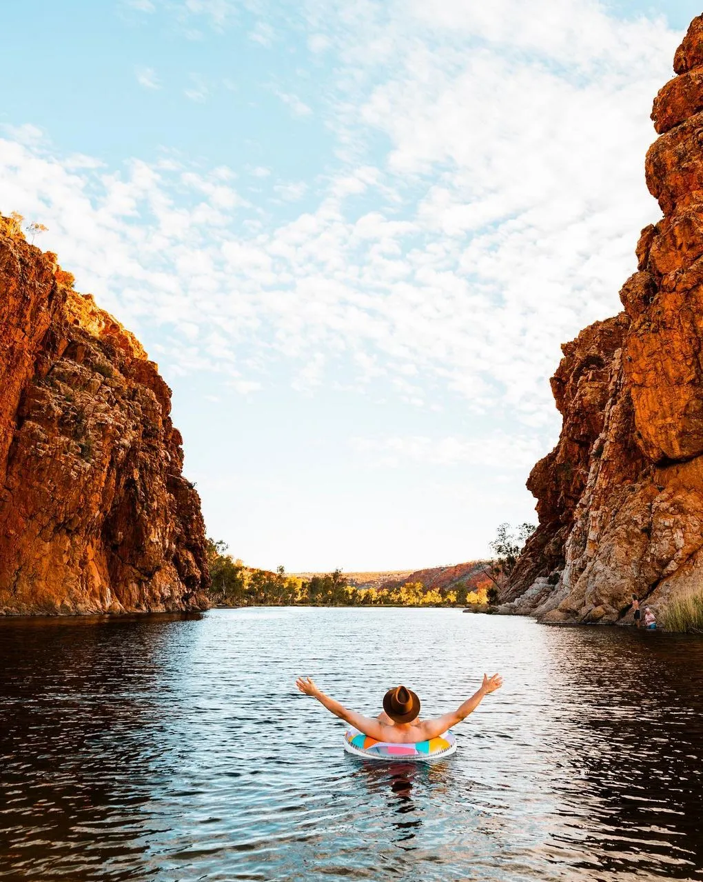 Should You Hike the Larapinta in Hot Shoulder Seasons?
